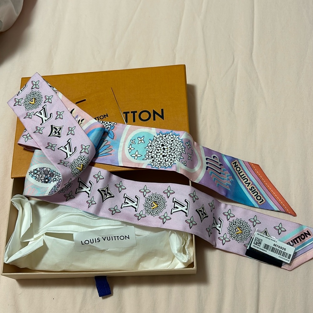 Louis Vuittion BB Band